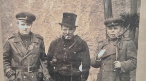 A young Bruce Springsteen with Soviet friends at Lutherstadt-Wittenberg!